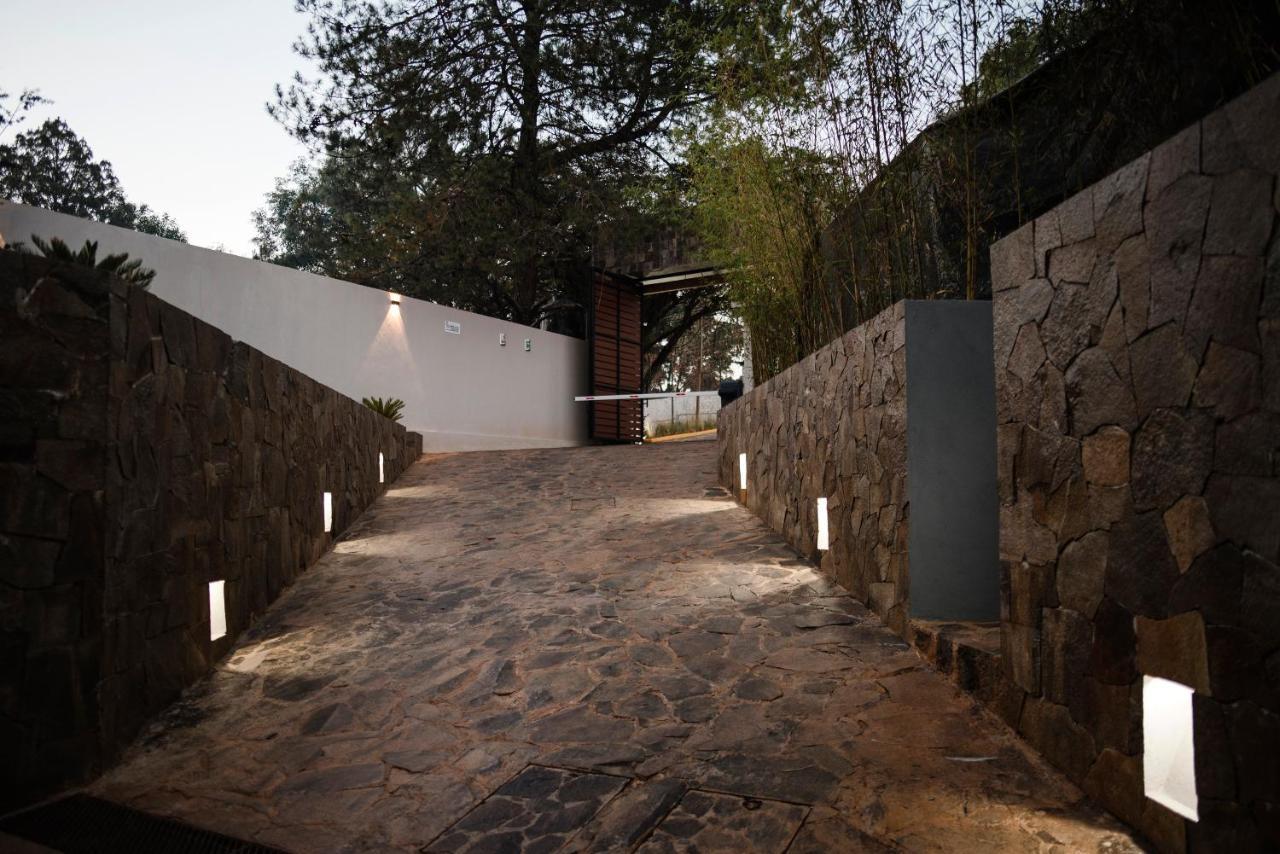 Hotel RM Avandaro Valle de Bravo Buitenkant foto